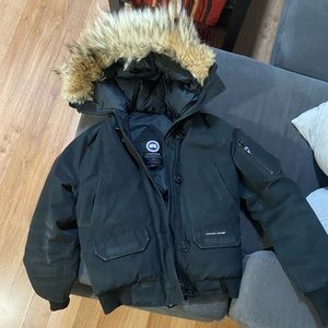 Canada Goose black size XS bomber puffer jacket